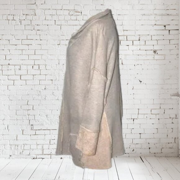 Soft Surroundings Oversized V-Neck Pullover Hoodie Tunic w Pockets - Picture 2 of 5